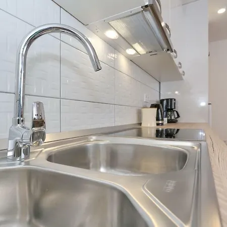 Apartament Two New By The Town Center *