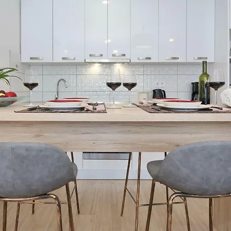 Appartement Two New By The Town Center