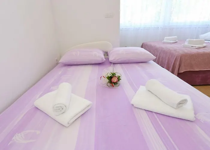 Апартаменты Two New By The Town Center