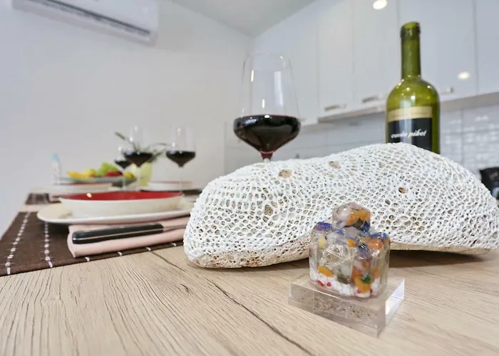 Two New By The Town Center Задар